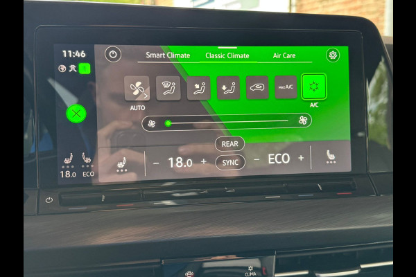 Volkswagen Golf eHybrid PHEV 204PK DSG STYLE CAMERA/VELOURS/NAVI/IQ-LIGHT