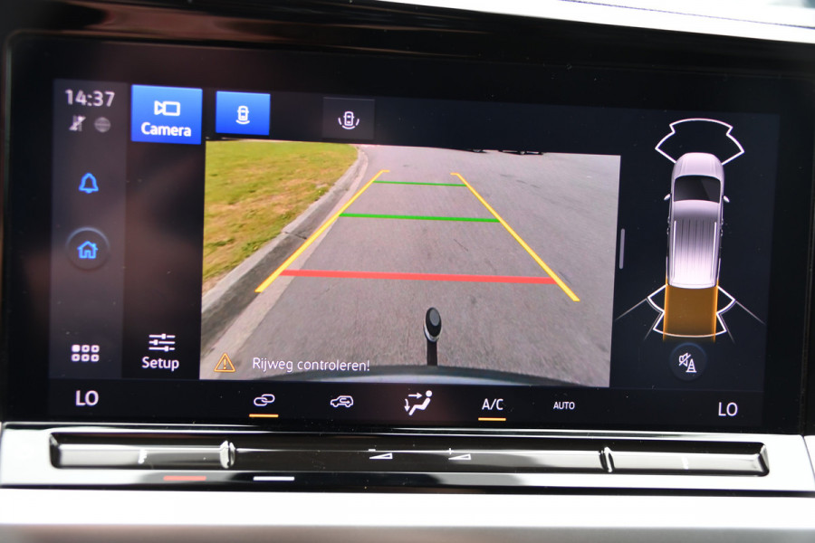 Ford Transit Connect 2.0 EcoBlue L2 Limited Virtual, Camera, Adaptieve Cruise, Carplay, NAVI, 122pk, Automaat, Multimedia, Dodehoek, Uniek!