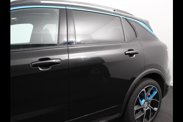 Lynk & Co 01 1.5 Panoramadak Airco ECC Virtual Coickpit PDC VA + Camera Adaptive Cruise Control Full LED 20" LM Velgen