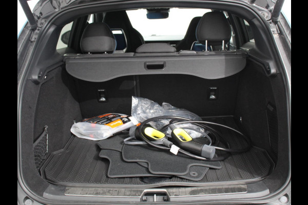 Lynk & Co 01 1.5 Panoramadak Airco ECC Virtual Coickpit PDC VA + Camera Adaptive Cruise Control Full LED 20" LM Velgen