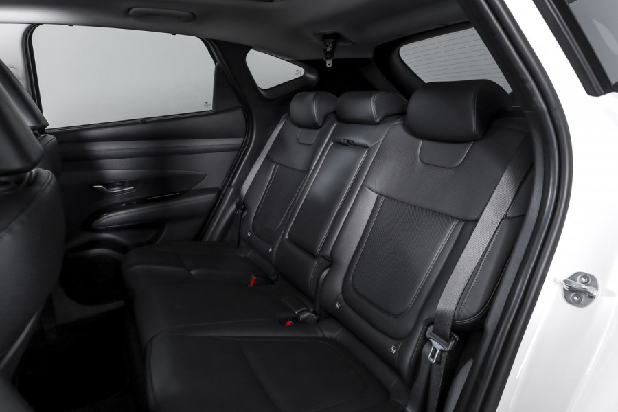 Hyundai Tucson 1.6 T-GDI PHEV Premium Sky 4WD | S/K-Panodak | Elek. Stoelen | Adapt. Cruise | Stoelventilatie+Verw. | 360 Camera | NAV+App. Connect | Krell | Elek. Klep LM 19" | 1125