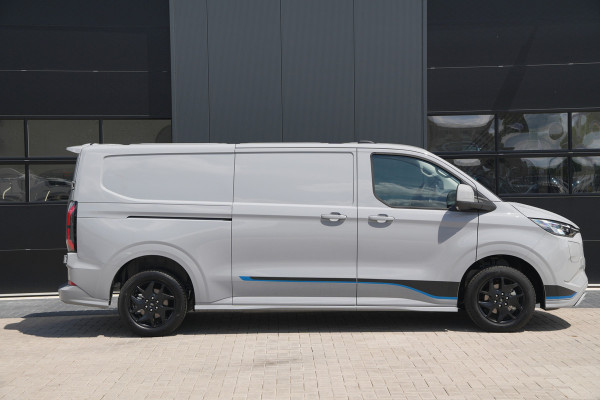 Ford E-Transit Custom 320 L2H1 Sport 71 kWh 218pk - 2x Schuif - Stoel/Stuurverwarming - Cruise - Keyless - Rijklaar
