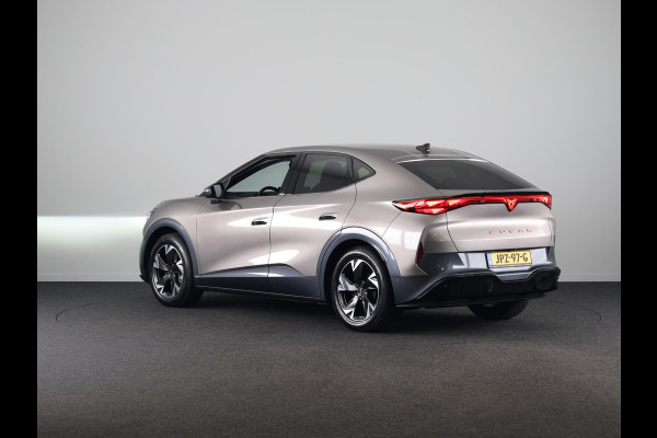 CUPRA Tavascan Business 82 kWh 282PK | Stuurverwarming | Side Assist | 19 Inch | Achteruitrijcamera |