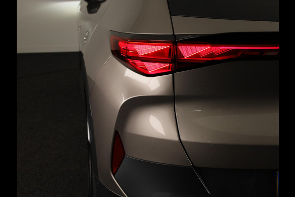 CUPRA Tavascan Business 82 kWh 282PK | Stuurverwarming | Side Assist | 19 Inch | Achteruitrijcamera |