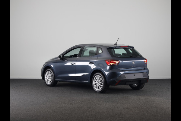 Seat Ibiza SEAT Ibiza Style plus 1.0 EcoTSI 95 pk Magnetic Tech Metallic | Park Assist | Apple Carplay | Cruise control