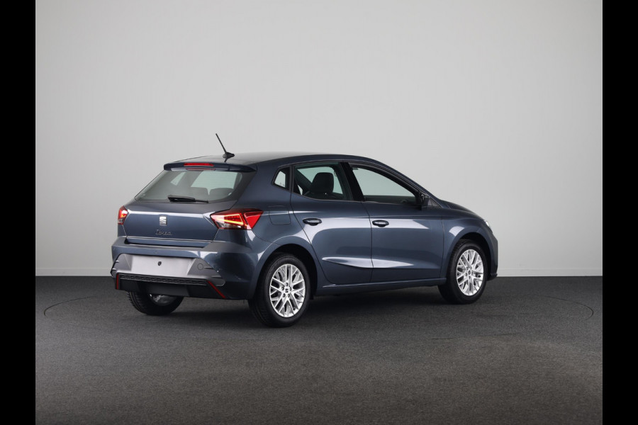 Seat Ibiza SEAT Ibiza Style plus 1.0 EcoTSI 95 pk Magnetic Tech Metallic | Park Assist | Apple Carplay | Cruise control