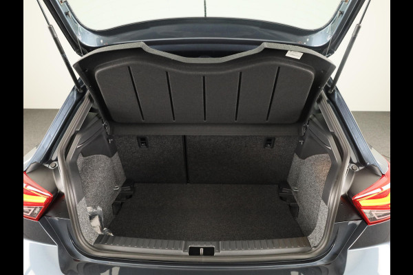 Seat Ibiza SEAT Ibiza Style plus 1.0 EcoTSI 95 pk Magnetic Tech Metallic | Park Assist | Apple Carplay | Cruise control