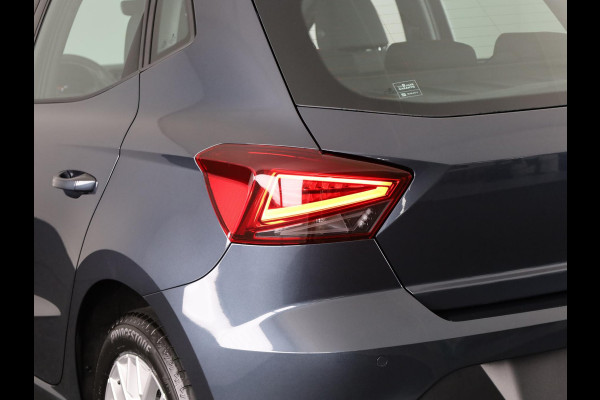Seat Ibiza SEAT Ibiza Style plus 1.0 EcoTSI 95 pk Magnetic Tech Metallic | Park Assist | Apple Carplay | Cruise control