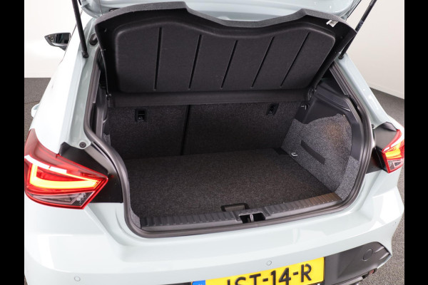Seat Ibiza 1.0 EcoTSI 95pk FR Business Connect | 8 jaar garantie | 18 inch | Nieuw model |