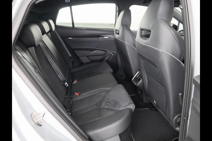 Škoda Enyaq Coupé 60 Sportline 204 pk | Elek. stoel | Blind Spot | Panoramadak |