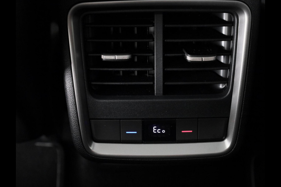 Škoda Enyaq Coupé 60 Sportline 204 pk | Elek. stoel | Blind Spot | Panoramadak |