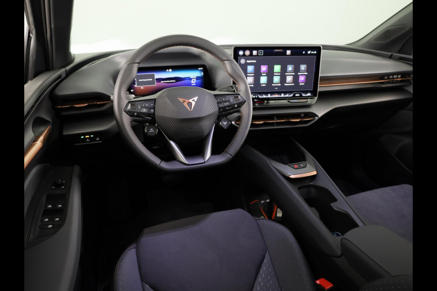 CUPRA Raval Business First Edition 56 kWh 211PK | Elektrisch Verstelbare Stoelen | Keyless Entry | Achteruitrijcamera | Climate Control | Adaptieve Cruise Control |