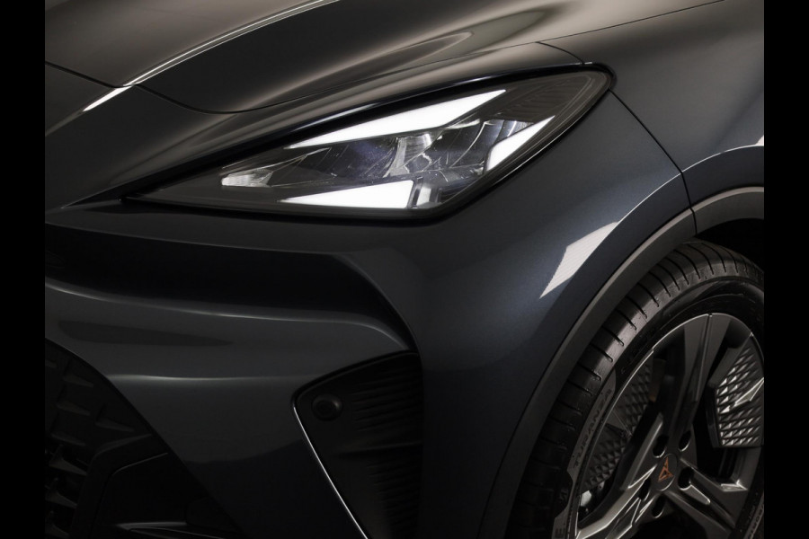 CUPRA Raval Business First Edition 56 kWh 211PK | Elektrisch Verstelbare Stoelen | Keyless Entry | Achteruitrijcamera | Climate Control | Adaptieve Cruise Control |