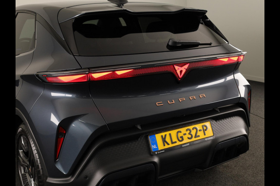 CUPRA Raval Business First Edition 56 kWh 211PK | Elektrisch Verstelbare Stoelen | Keyless Entry | Achteruitrijcamera | Climate Control | Adaptieve Cruise Control |