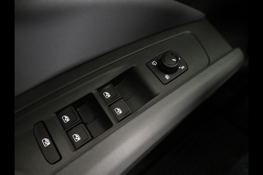 CUPRA Raval Business First Edition 56 kWh 211PK | Elektrisch Verstelbare Stoelen | Keyless Entry | Achteruitrijcamera | Climate Control | Adaptieve Cruise Control |
