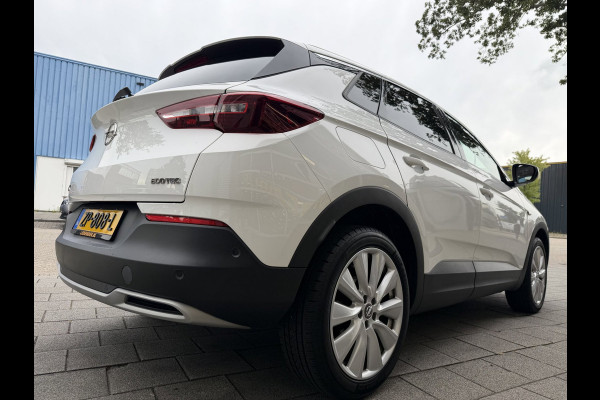 Opel Grandland X 1.2 Turbo Business Executive - Navigatie / Apple CarPlay I Airco I PDC I Sport pakket I Dealer onderhouden