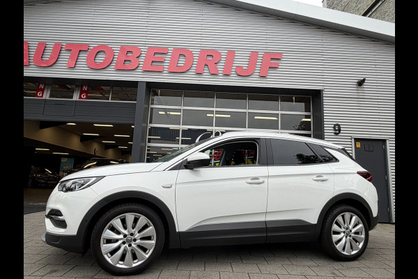 Opel Grandland X 1.2 Turbo Business Executive - Navigatie / Apple CarPlay I Airco I PDC I Sport pakket I Dealer onderhouden