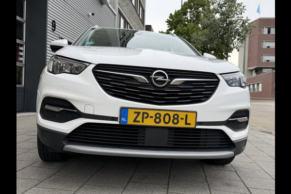 Opel Grandland X 1.2 Turbo Business Executive - Navigatie / Apple CarPlay I Airco I PDC I Sport pakket I Dealer onderhouden