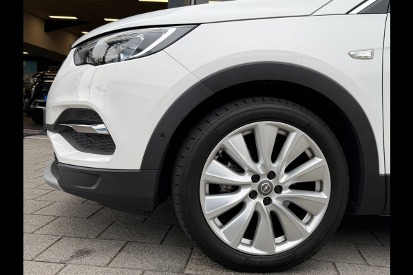 Opel Grandland X 1.2 Turbo Business Executive - Navigatie / Apple CarPlay I Airco I PDC I Sport pakket I Dealer onderhouden