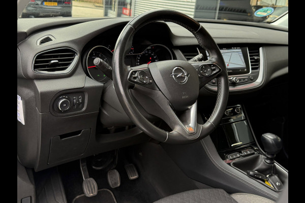 Opel Grandland X 1.2 Turbo Business Executive - Navigatie / Apple CarPlay I Airco I PDC I Sport pakket I Dealer onderhouden