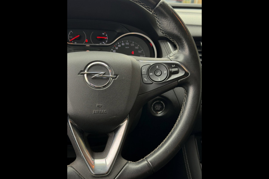 Opel Grandland X 1.2 Turbo Business Executive - Navigatie / Apple CarPlay I Airco I PDC I Sport pakket I Dealer onderhouden