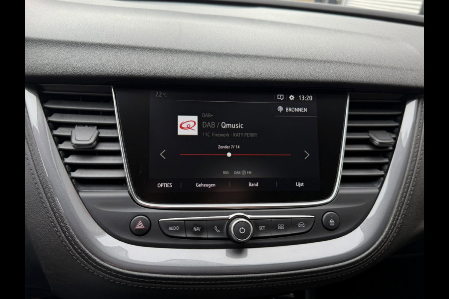 Opel Grandland X 1.2 Turbo Business Executive - Navigatie / Apple CarPlay I Airco I PDC I Sport pakket I Dealer onderhouden