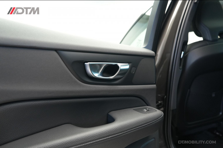 Volvo V60 Cross Country 2.0 B5 AWD Pro | Harman / Kardon | Panorama | Trekhaak