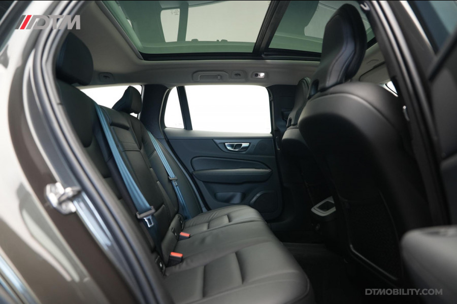 Volvo V60 Cross Country 2.0 B5 AWD Pro | Harman / Kardon | Panorama | Trekhaak