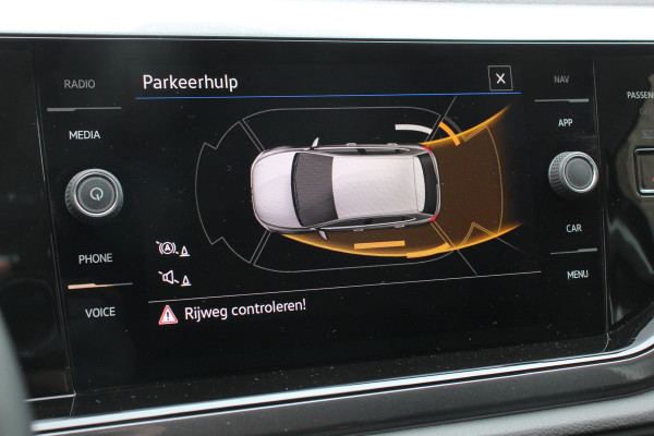Volkswagen Polo 1.0 TSI 95pk DSG Style Navigatie Apple Carplay/Android Auto Parkeersensoren Park Assist Adaptieve Cruise Control Stoelverwarming Airco Digitale cockpit