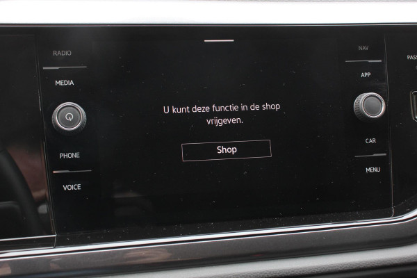 Volkswagen Polo 1.0 TSI 95pk DSG Style Navigatie Apple Carplay/Android Auto Parkeersensoren Park Assist Adaptieve Cruise Control Stoelverwarming Airco Digitale cockpit