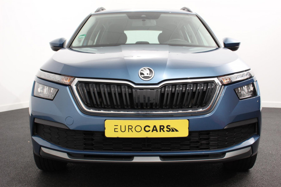 Škoda Kamiq 1.0 TSI 110 pk DSG Scoutline Dynamic Navigatie Apple Carplay/ Android Auto Camera Adaptieve cruise control Stoelverwarming Wegklapbare trekhaak LED-verlichting voor