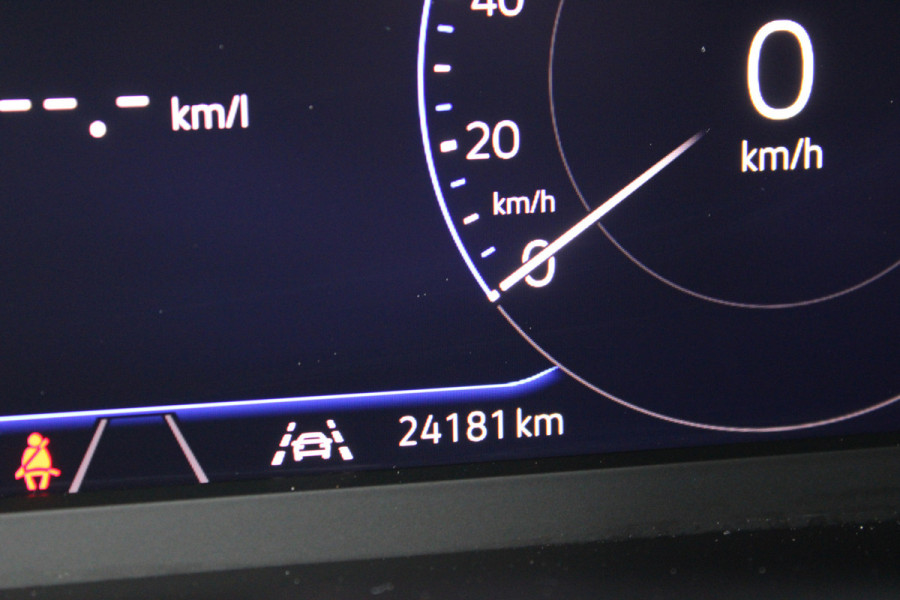 Volkswagen T-Cross 1.0 TSI R-Line | Adaptieve cruise | Achteruitrijcamera | IQ-Light