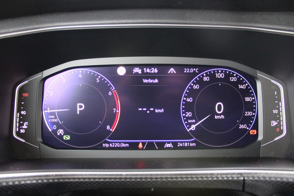 Volkswagen T-Cross 1.0 TSI R-Line | Adaptieve cruise | Achteruitrijcamera | IQ-Light