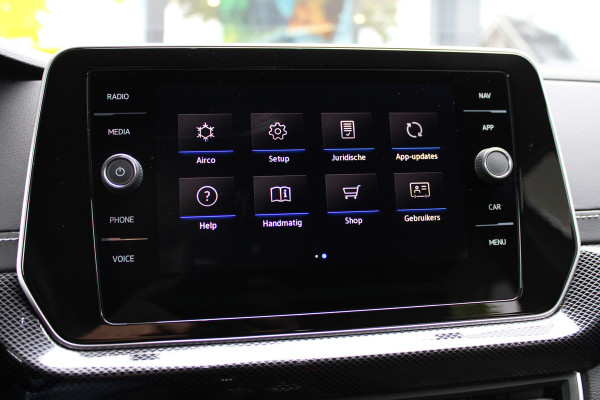 Volkswagen T-Cross 1.0 TSI R-Line | Adaptieve cruise | Achteruitrijcamera | IQ-Light