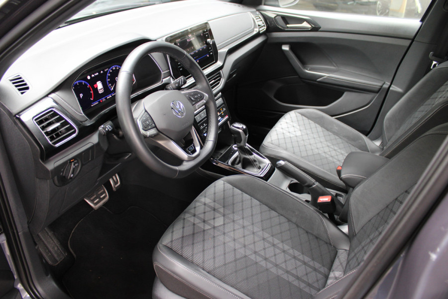 Volkswagen T-Cross 1.0 TSI R-Line | Adaptieve cruise | Achteruitrijcamera | IQ-Light