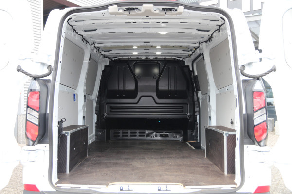 Ford Transit Custom 2.0 TDCI 136 | L2H1 | Carplay | Trekhaak | Camera | Cruise | Clima..