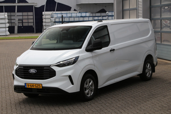 Ford Transit Custom 2.0 TDCI 136 | L2H1 | Carplay | Trekhaak | Camera | Cruise | Clima..