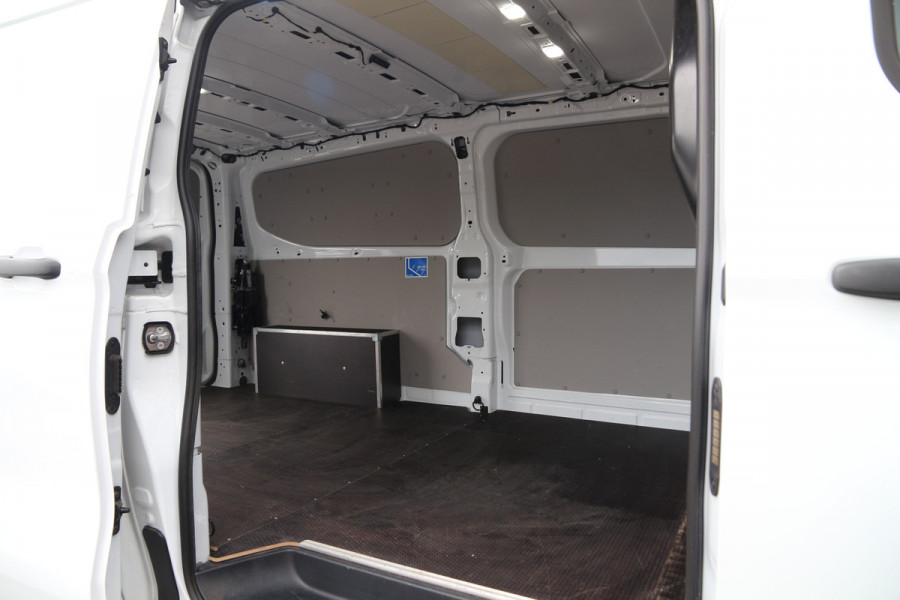 Ford Transit Custom 2.0 TDCI 136 | L2H1 | Carplay | Trekhaak | Camera | Cruise | Clima..