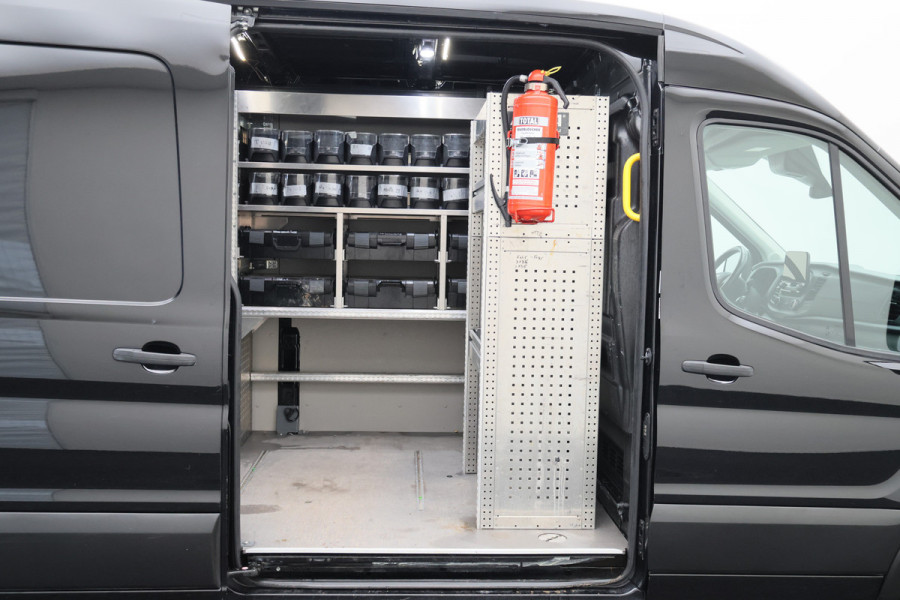 Ford Transit 350 2.0 TDCI L3H2 Trend Leer, 3-Zits, Camera, Cruise, Apple Carplay, Rijstrooksensor, PDC, DAB