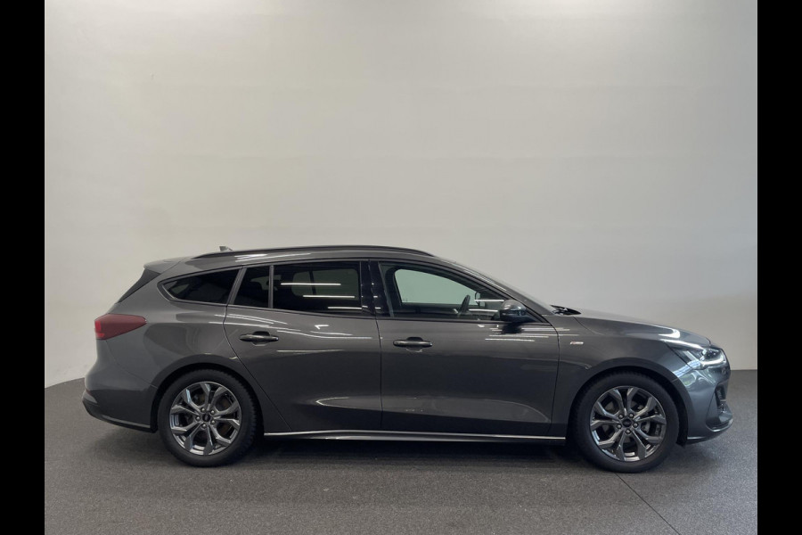 Ford FOCUS Wagon 1.0 EcoBoost Hybrid 155 pk ST Line Aut. LED Winterpakket PDC VA+Camera Carplay Navi Adaptive Cruise Control Privacy Glass