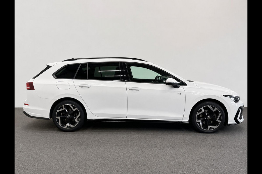Volkswagen Golf Variant 1.5 eTSI R-Line Business Digital Cockpit 12.9 inch Touchscreen Camera ACC Lane Assist Side Assist CarPlay DAB Climatronic Stoelverwarming Privacy Glass 17 inch LM Velgen Pure White