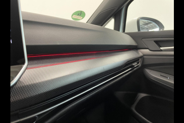 Volkswagen Golf Variant 1.5 eTSI R-Line Business Digital Cockpit 12.9 inch Touchscreen Camera ACC Lane Assist Side Assist CarPlay DAB Climatronic Stoelverwarming Privacy Glass 17 inch LM Velgen Pure White