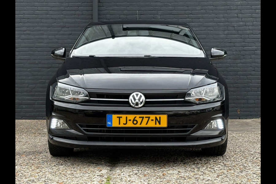 Volkswagen Polo 1.0 TSI Comfortline NAVI | CRUISE | NWE APK