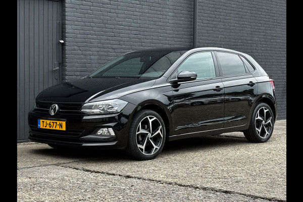 Volkswagen Polo 1.0 TSI Comfortline NAVI | CRUISE | NWE APK