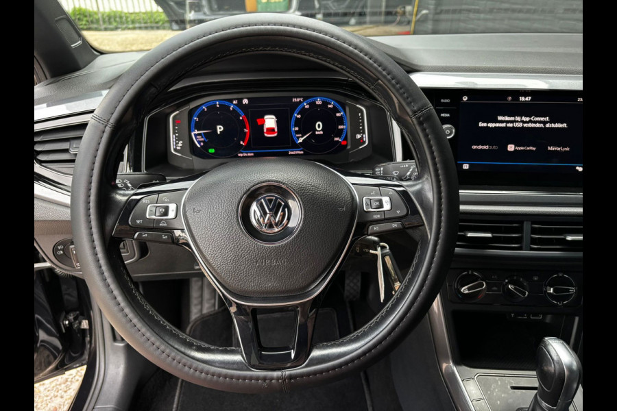 Volkswagen Polo 1.0 TSI Comfortline NAVI | CRUISE | NWE APK