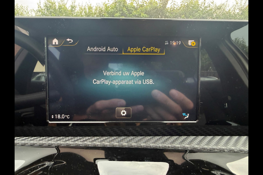 Mercedes-Benz A-Klasse 250 e /Apple CarPlay /18 inch AMG /Navigatie /Stoelverwarming