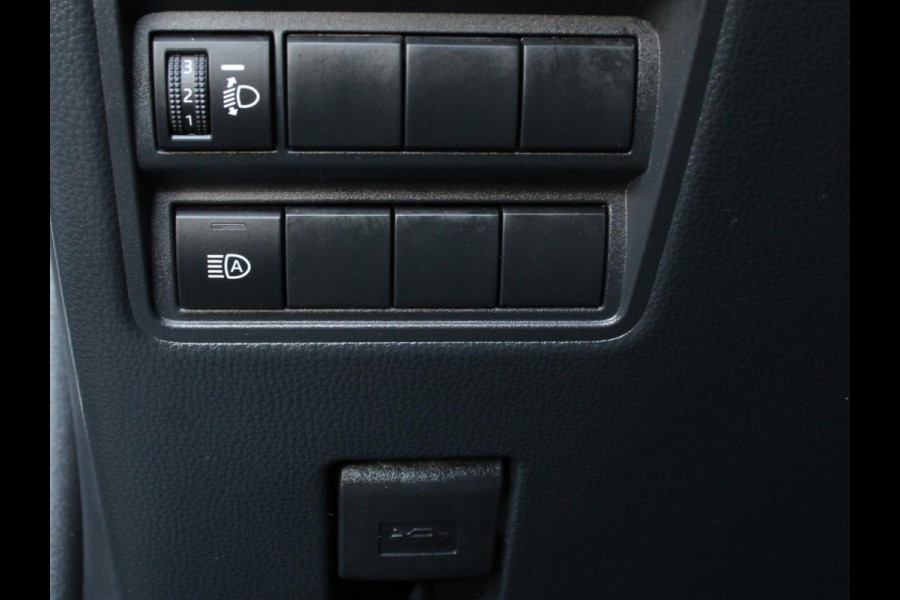 Toyota Yaris Hatchback Climate control Cruise control Camera Navigatie Bluetooth