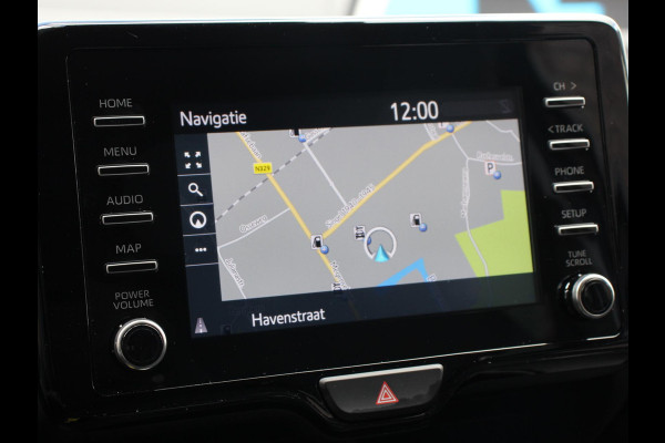 Toyota Yaris Hatchback Climate control Cruise control Camera Navigatie Bluetooth