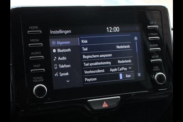 Toyota Yaris Hatchback Climate control Cruise control Camera Navigatie Bluetooth