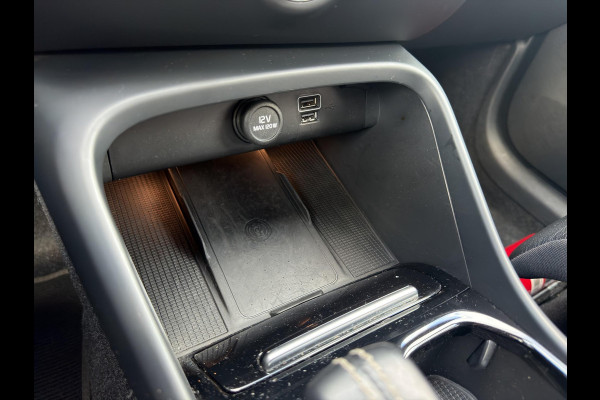 Volvo XC40 1.5 T4 Recharge R-Design H&K Camera ACC Blis
